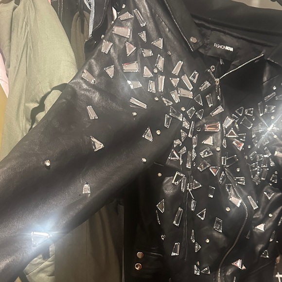 Fashion Nova off shoulder Black Shattered Glass Leather Jacket - Picture 3 of 4